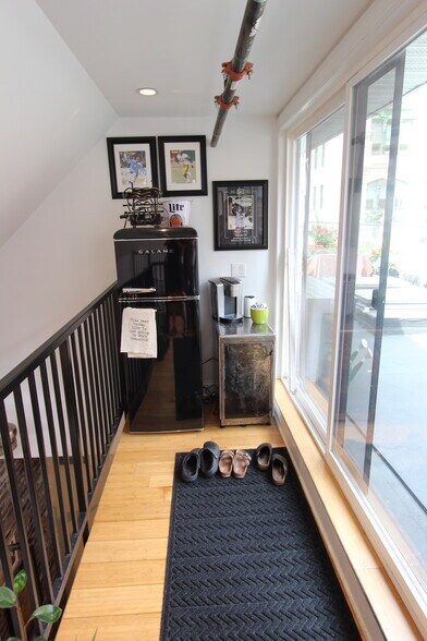 Catwalk to Roof - 139 7th St