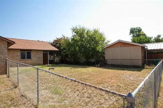 Building Photo - 1320 Cherry Hill Ln