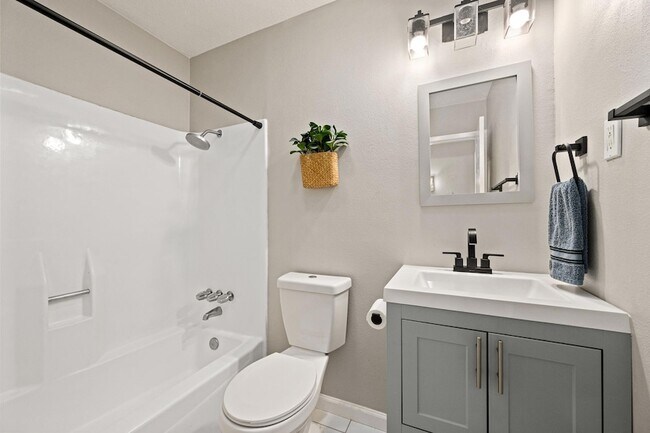 Building Photo - 11506 Pyreneese Dr