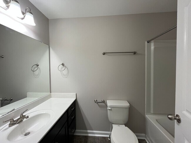 Building Photo - 369 Sam Houston Cir