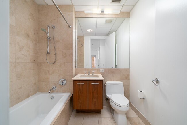 Building Photo - 4 Beacon Way