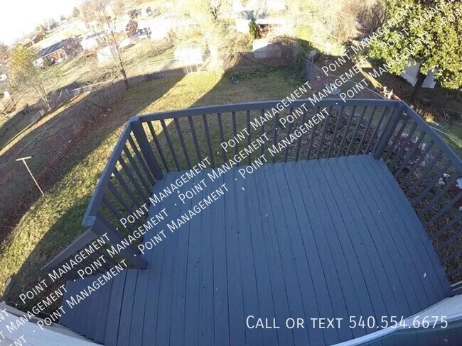 Building Photo - 1531 Syracuse Ave NW