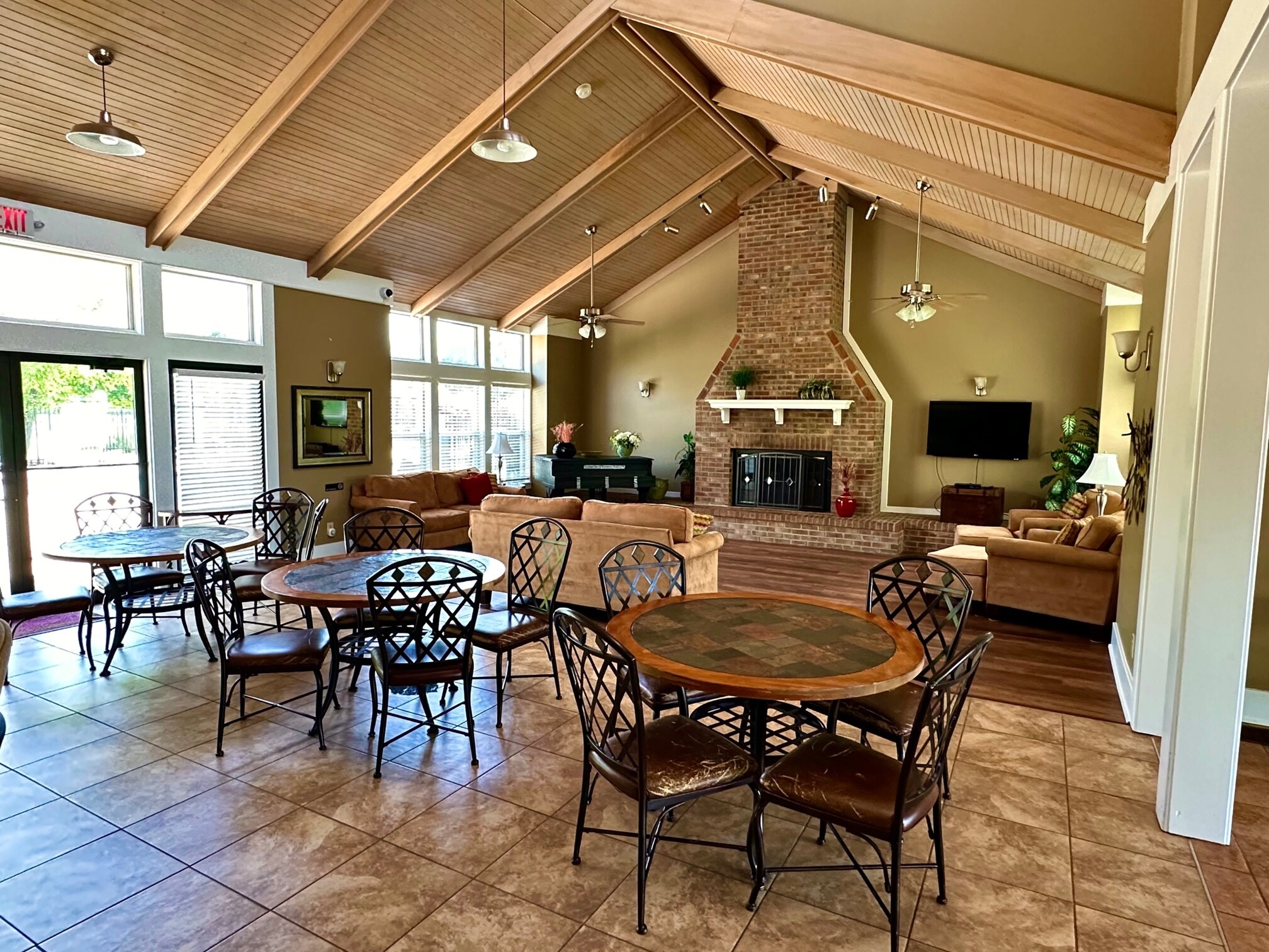 Clubhouse - 8919 Eagleview Dr