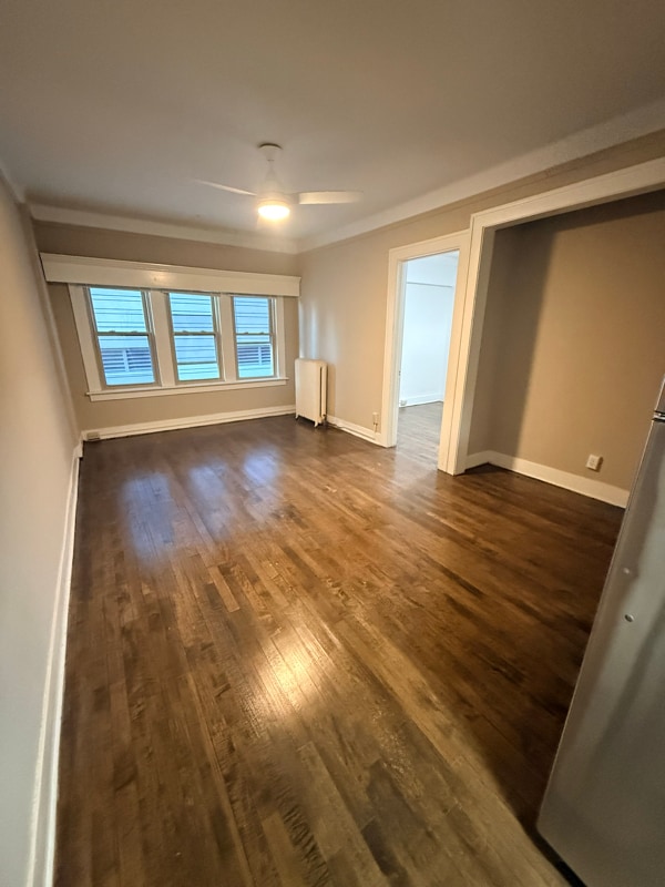 Building Photo - 913 E Kilbourn Ave