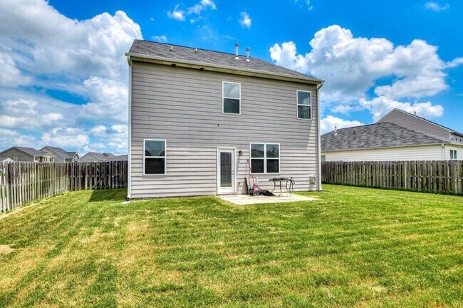 Building Photo - 262 Tahoe Drive