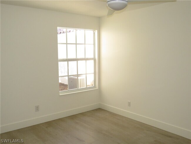 Building Photo - 3387 Cayman Ln