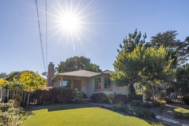 Building Photo - 969 Egan Ave