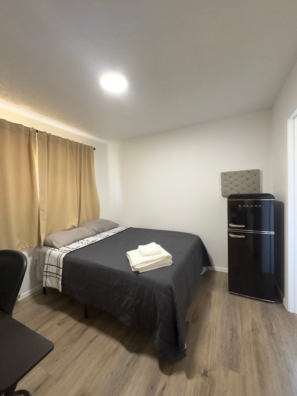 Building Photo - 3309 S Proctor St