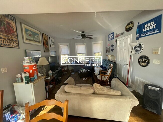 Building Photo - 19A Parker Hill Ave. Unit 3