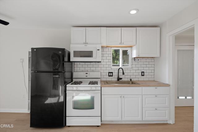 Building Photo - 822 Laveta Terrace