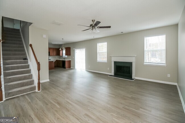 Building Photo - 6311 Grey Fox Way