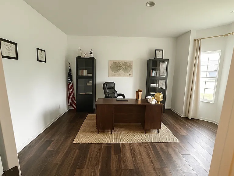 Building Photo - 4378 Ashworth Ln