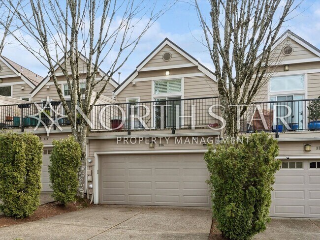 Building Photo - First Addition Townhome in Prime Location