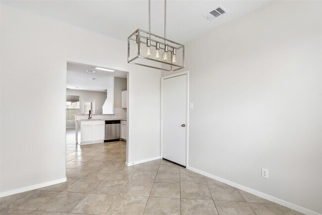 Building Photo - 17826 Alpine Brook Ln