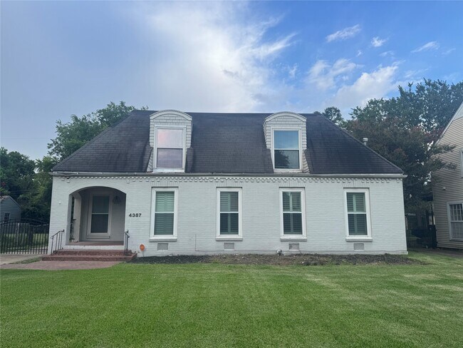 Primary Photo - 4387 Harvest Ln