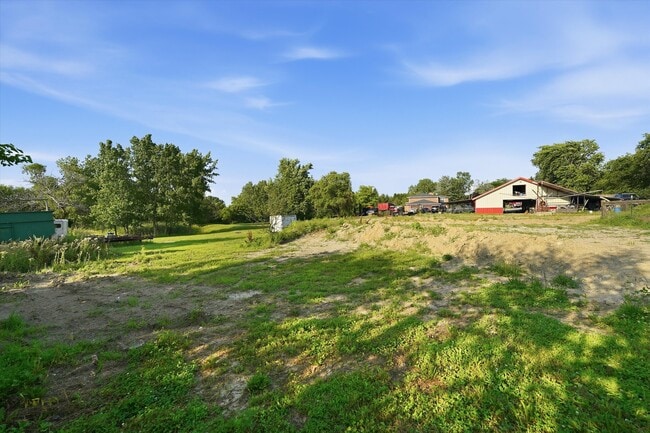 Building Photo - 25821 S Willow Creek Ln