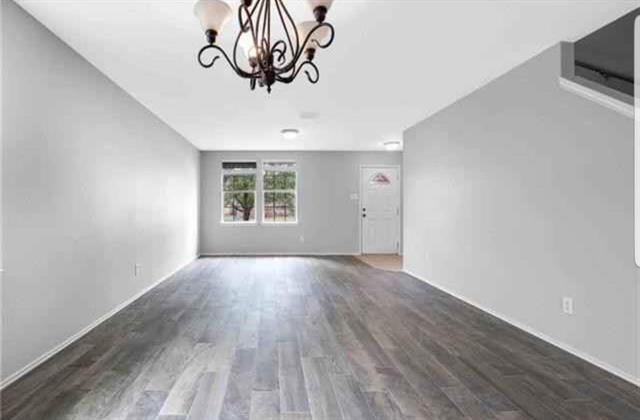 Building Photo - 12760 Cedar Hollow Dr