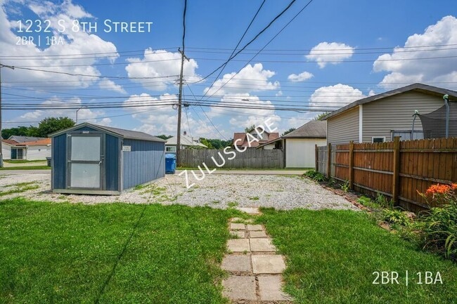 Building Photo - 1232 S 8th St
