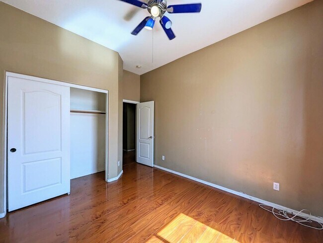 Building Photo - 3310 W Latona Rd