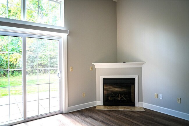 Building Photo - 0 Traditions Pl