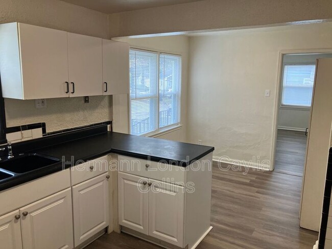 Building Photo - 7504 Stanwood Dr