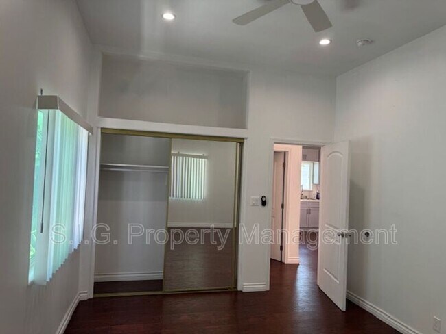 Building Photo - 7747 Valmont St