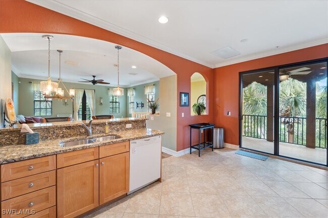 Building Photo - 9091 Covina Dr S