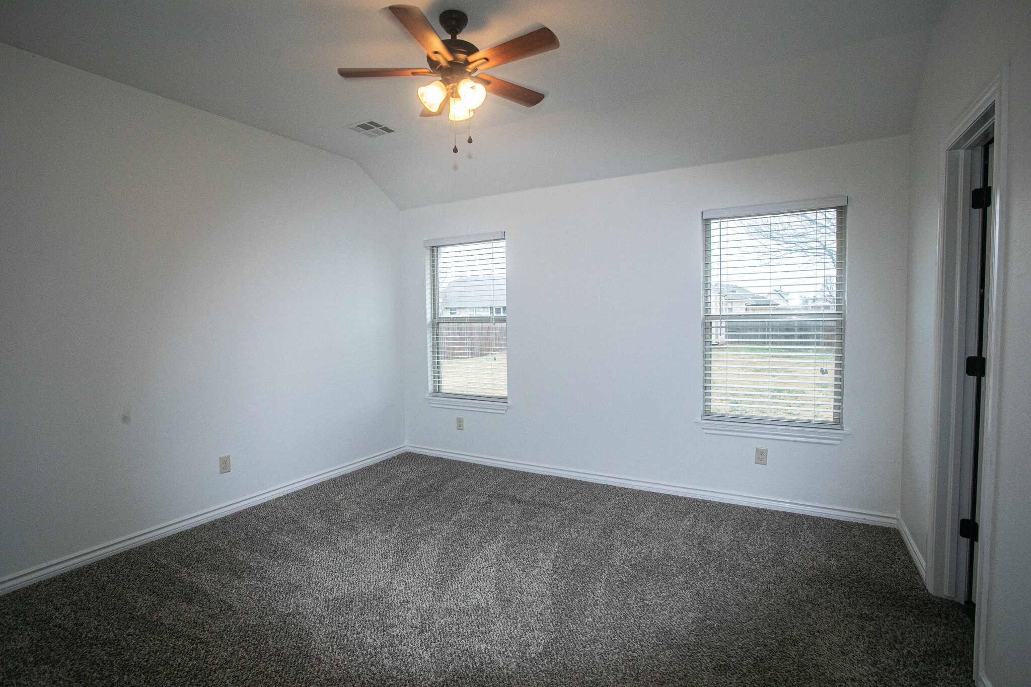 Building Photo - 324 SW 147th St