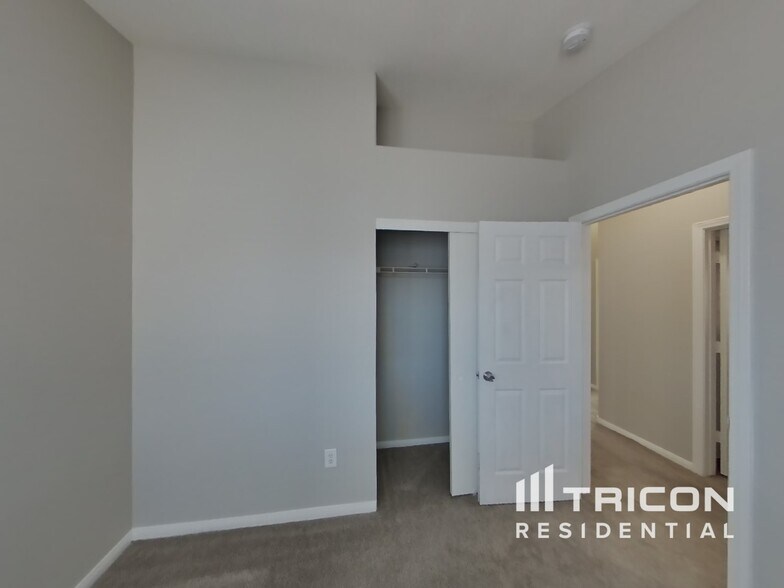 Building Photo - 2109 Cabrini Ct