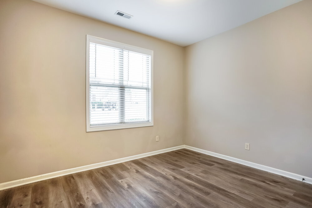 Building Photo - 62 Dropseed Ln