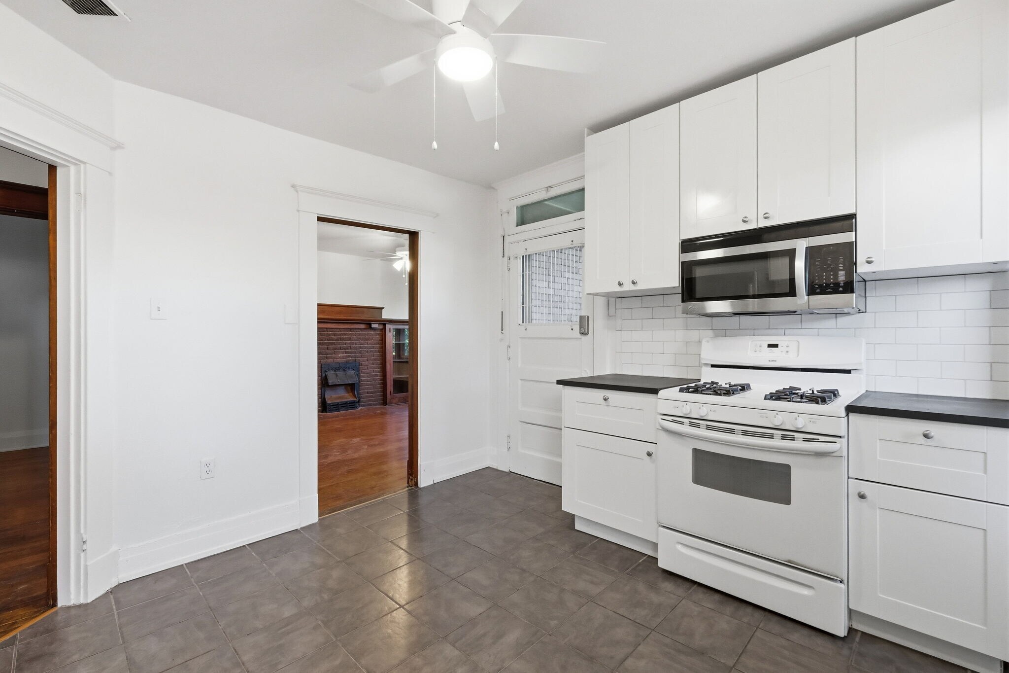 Building Photo - 407 Biddle Ave