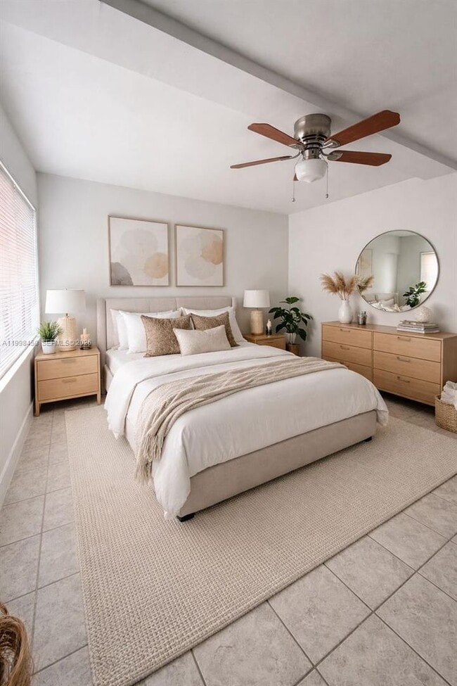 Building Photo - 155 Lakeview Dr