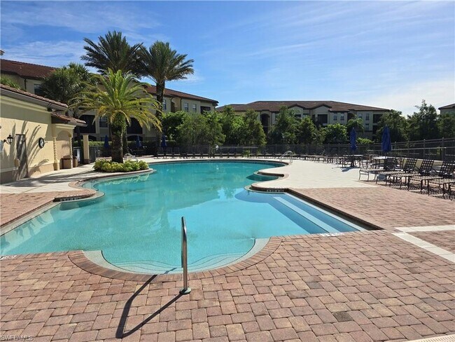 Building Photo - 12940 Positano Cir