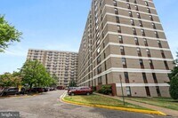 Building Photo - 4600 Duke St