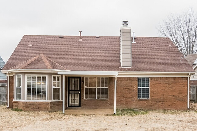 Building Photo - 8541 Highland Glen Cir S
