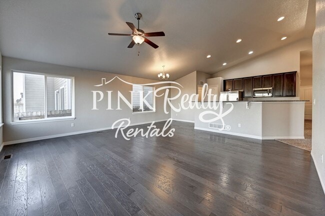 Building Photo - 10716 Ridgepole Dr