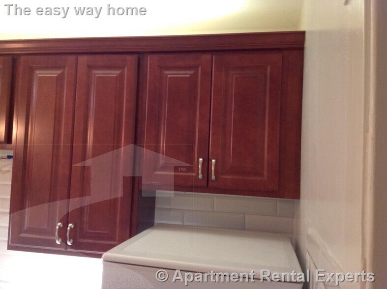 Building Photo - 26 Dover St