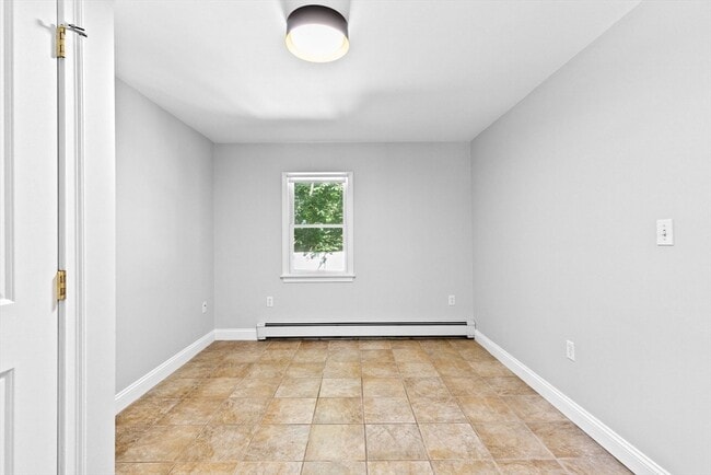 Building Photo - 22 Broad Oak Way