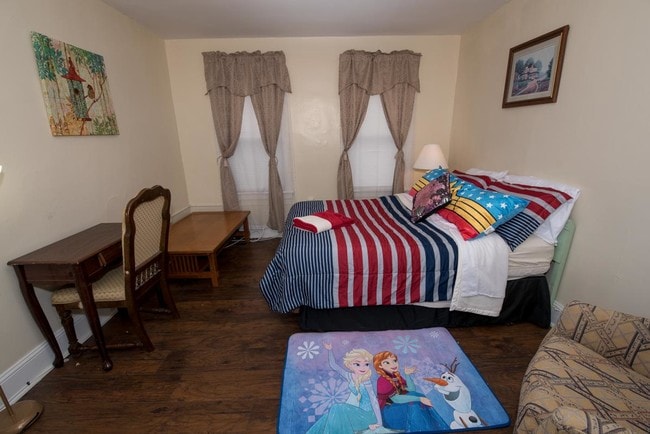 Building Photo - 3 bedroom in Easton PA 18042