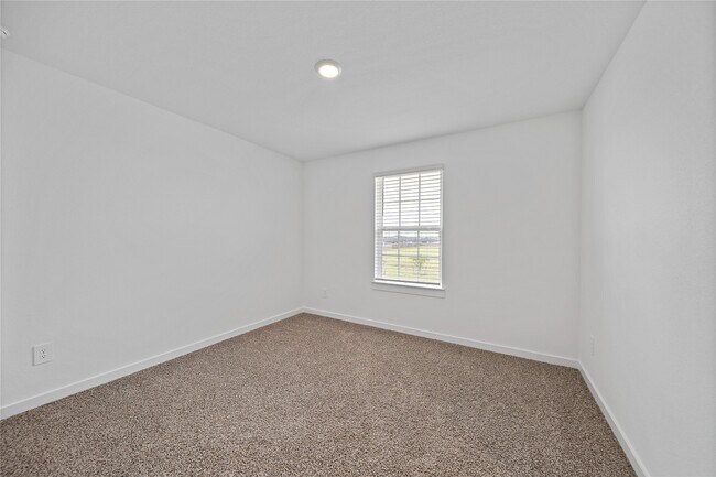 Building Photo - 3815 Pierce Pl Ln