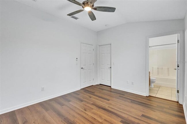 Building Photo - 14952 Amberjack Terrace