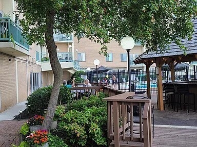 Building Photo - 501 Slaters Ln