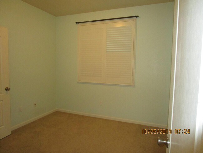 Building Photo - 2065 Stone Wood Loop