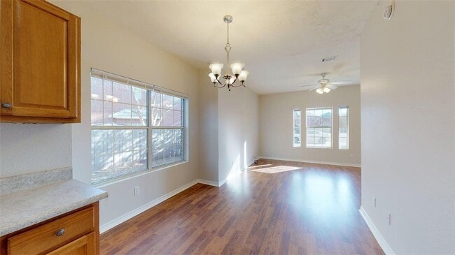 Building Photo - 1500 Maglothin Ct