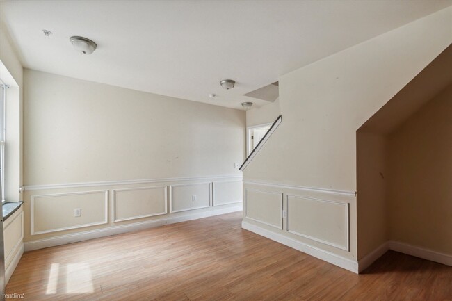 Building Photo - 6 br, 6 bath Triplex - 1706 CECIL B MOORE ...