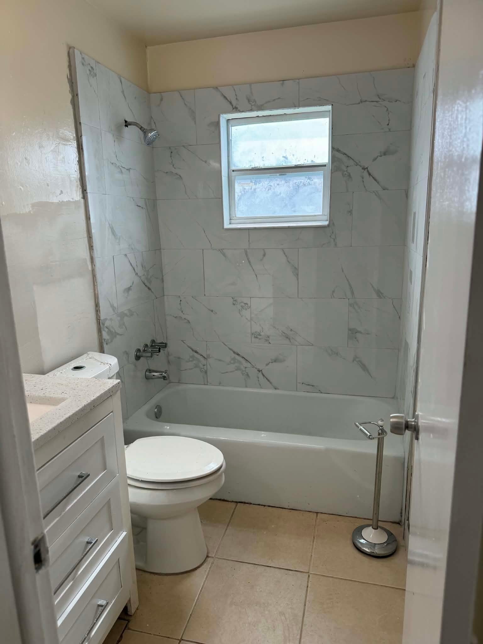 Bathroom - 503 Mayflower Ln