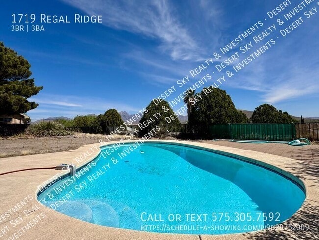 Building Photo - 1719 Regal Ridge St