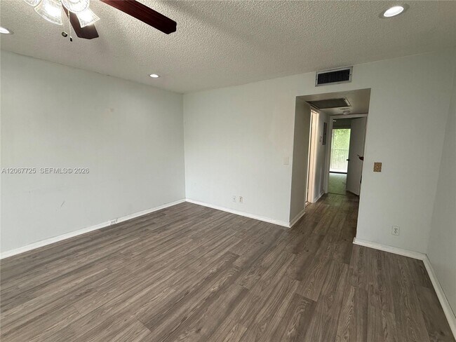 Building Photo - 150 SW 134th Way
