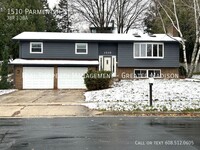 Building Photo - Beautiful house in the heart of Middleton