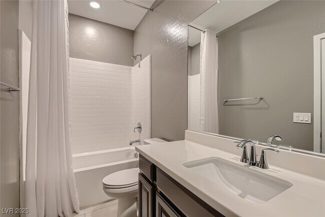 Building Photo - 12397 Harbor Isle Ave